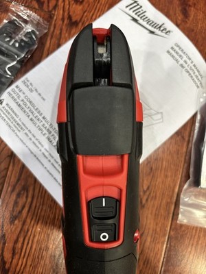 New Milwaukee 2626-20 M18 18V Oscillating Multi Tool with Blades and Sanding Pad