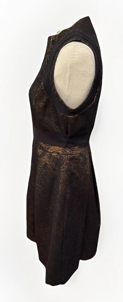 Gorgeous Cue Black Dress With Rose Gold Metallic Paisley Print-Workwear-Comfy-10 - image 2 of 4