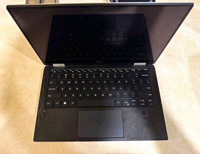 Dell XPS 13 9360 13.3'' FHD i7 1.90GHz Black Silver