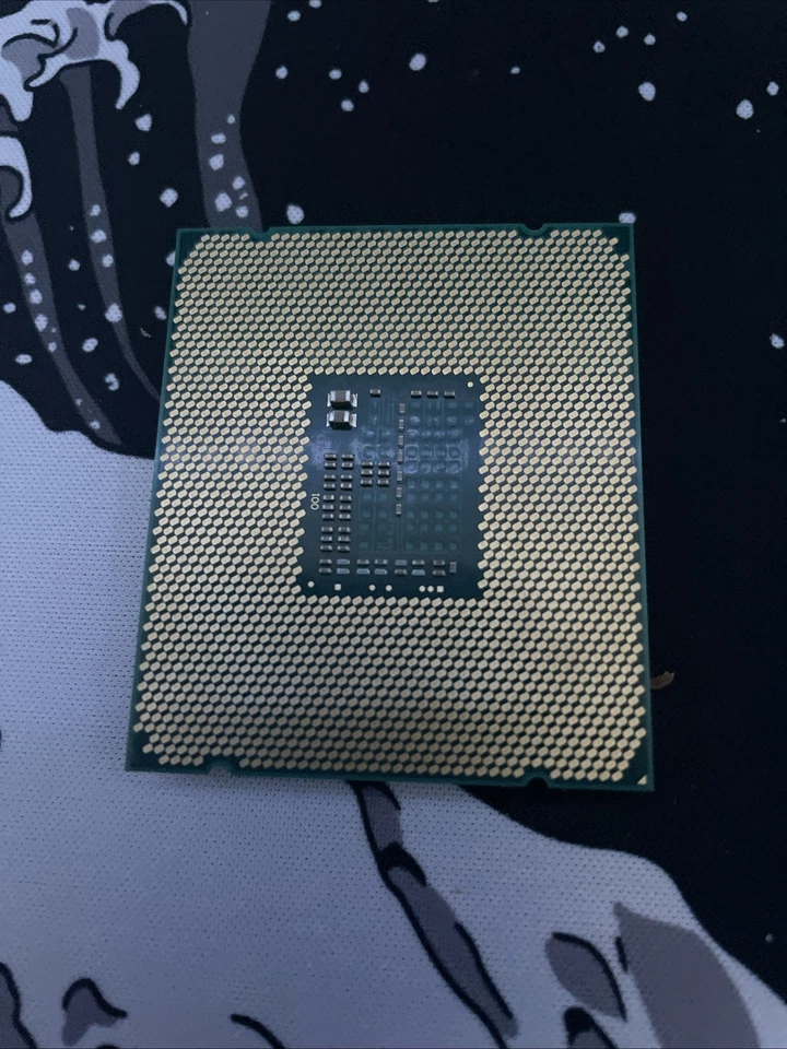 Intel Xeon E5-2637v3 2.5GHz - Image 2 of 2