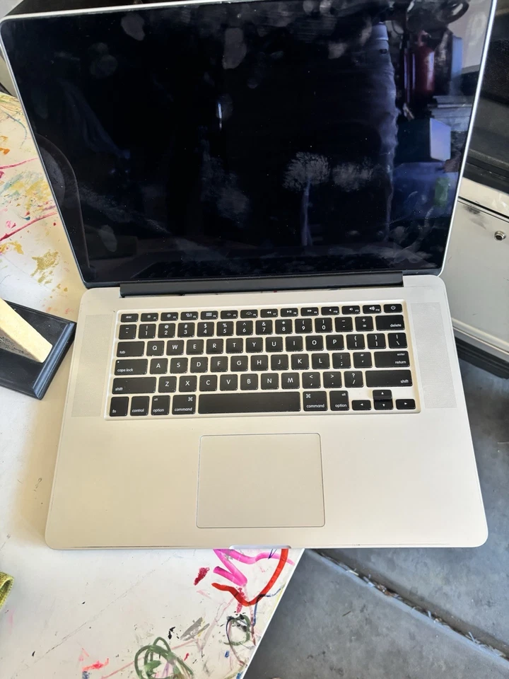 Apple MacBook Pro Retina 15" Mid 2012, *PARTS, NO BATTERY, Screen Cond Unknown - Image 4 of 4