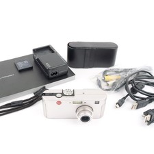 Leica D-LUX 18237 First Gen Digital Camera
