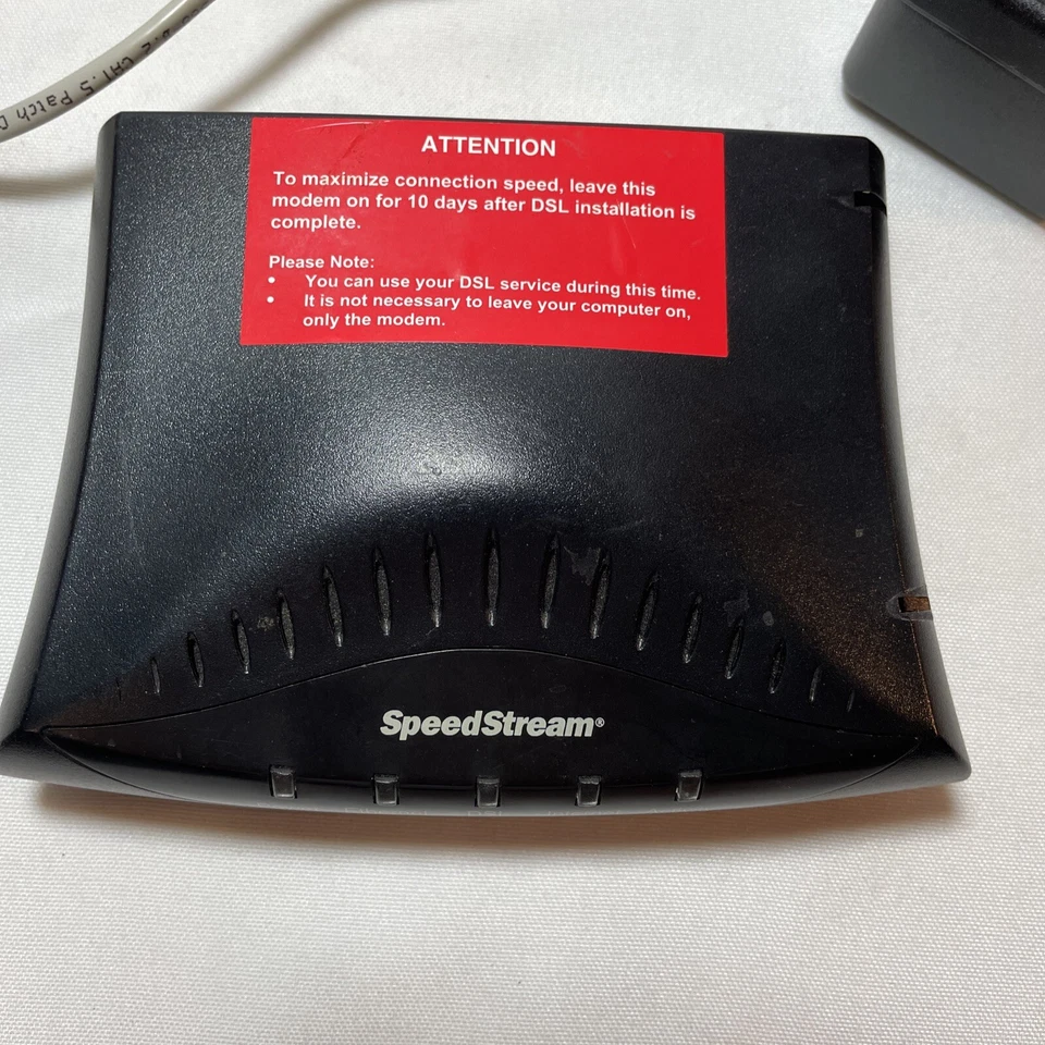 Efficient Networks SpeedStream 5100 (12A-5100-701) 24 Mbps with Power Supply - Image 2 of 4