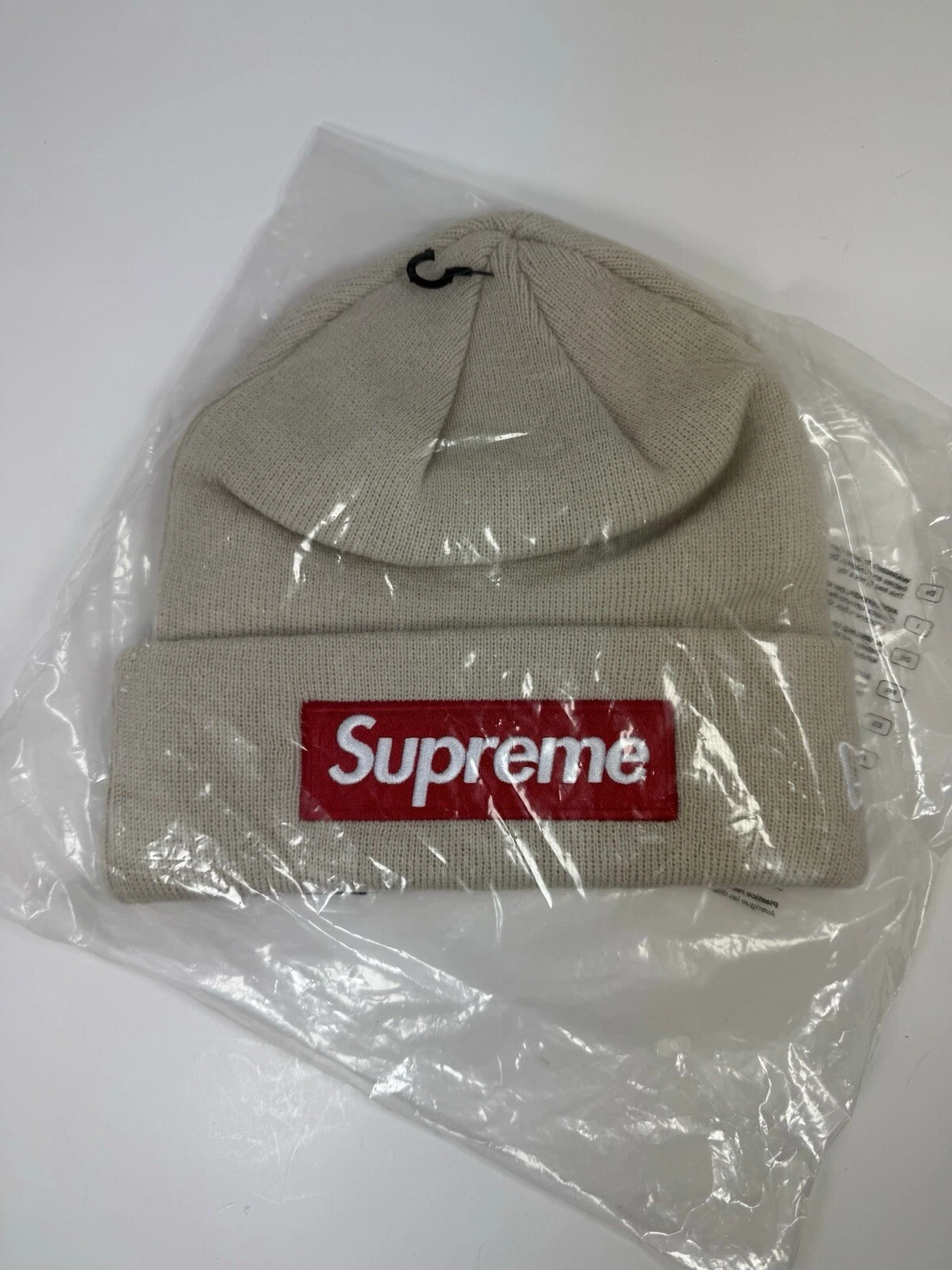 Bonnet Suprême Beige Marron Logo Boîte Rouge Skully Froid