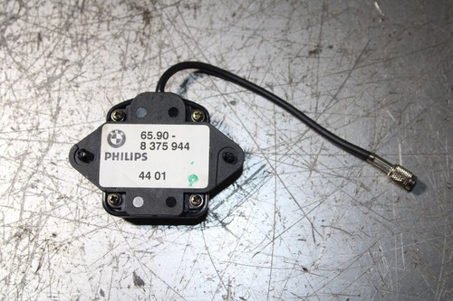 BMW 5 E39 530i 170kW GPS Navi Antenne 8375944
