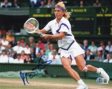 Martina Navratilova Autographed Signed WIMBLEDON Tennis 8x10 Photo Beckett BAS