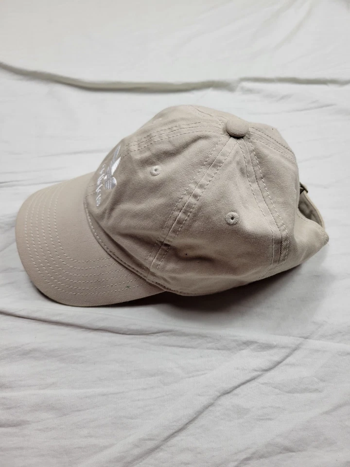 Gorra de golf Adidas para adultos con tirantes beige algodón béisbol tenis logotipo OSFW Foto 4 de 4
