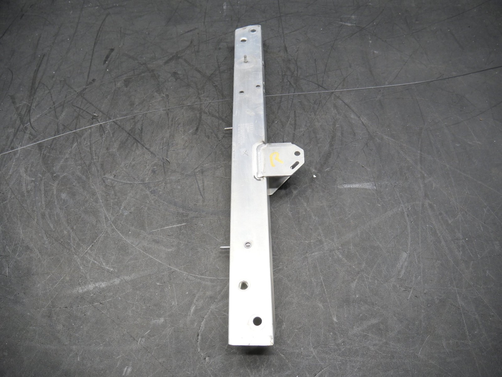 Audi R8 Spyder 2017-2023 Rear Right Lower Support bracket P/N 4S8814202B