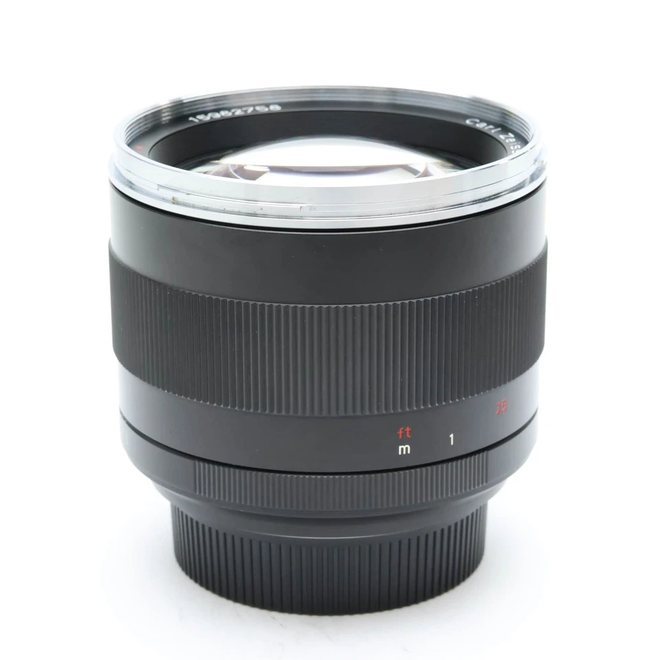Carl Zeiss Planar T* 85mm F/1.4 ZE (for Canon EF mount) #478 - Image 2 of 4