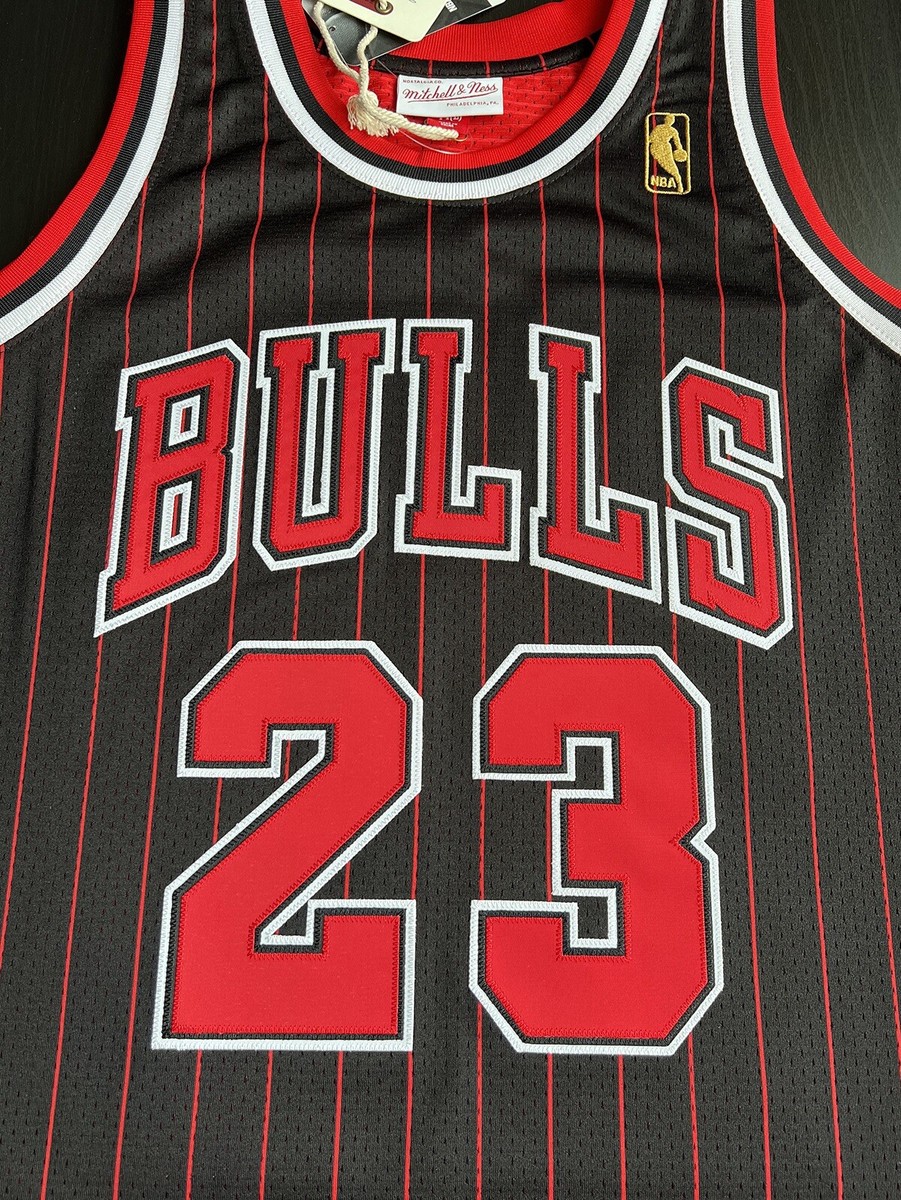 100% Authentic Michael Jordan Mitchell and Ness Chicago Bulls Gold