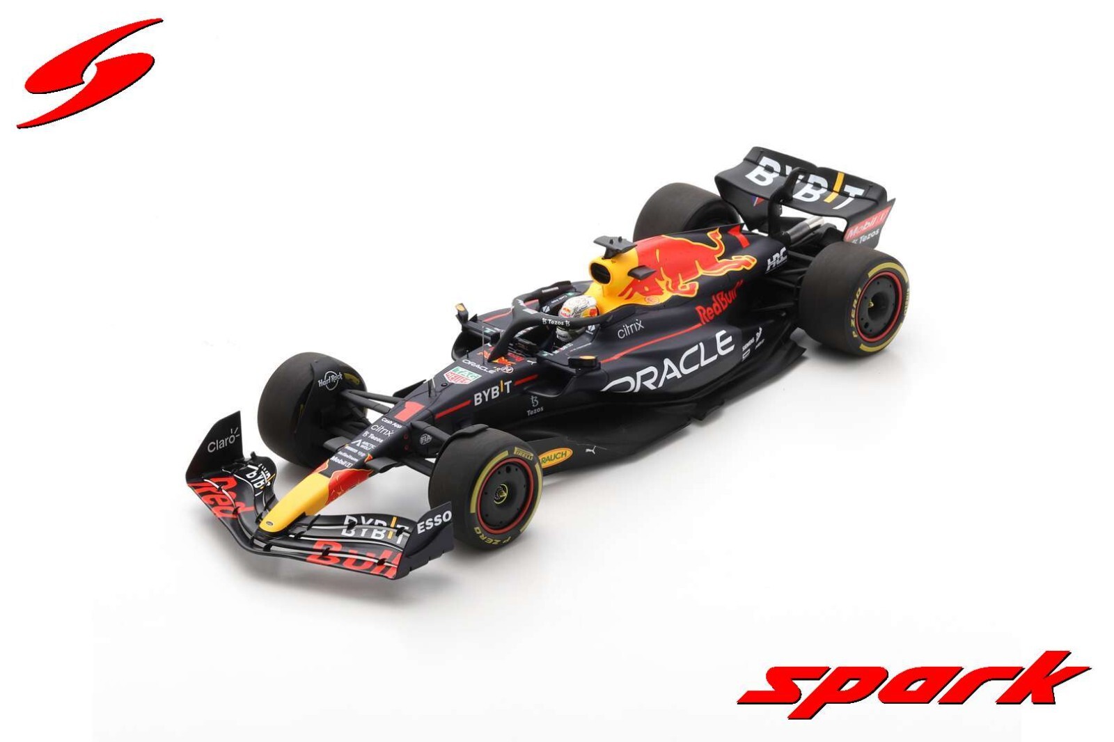 Spark 18S772 Red Bull RB18 N°1 vainqueur au GP de Belgique miniature en résine 1/18