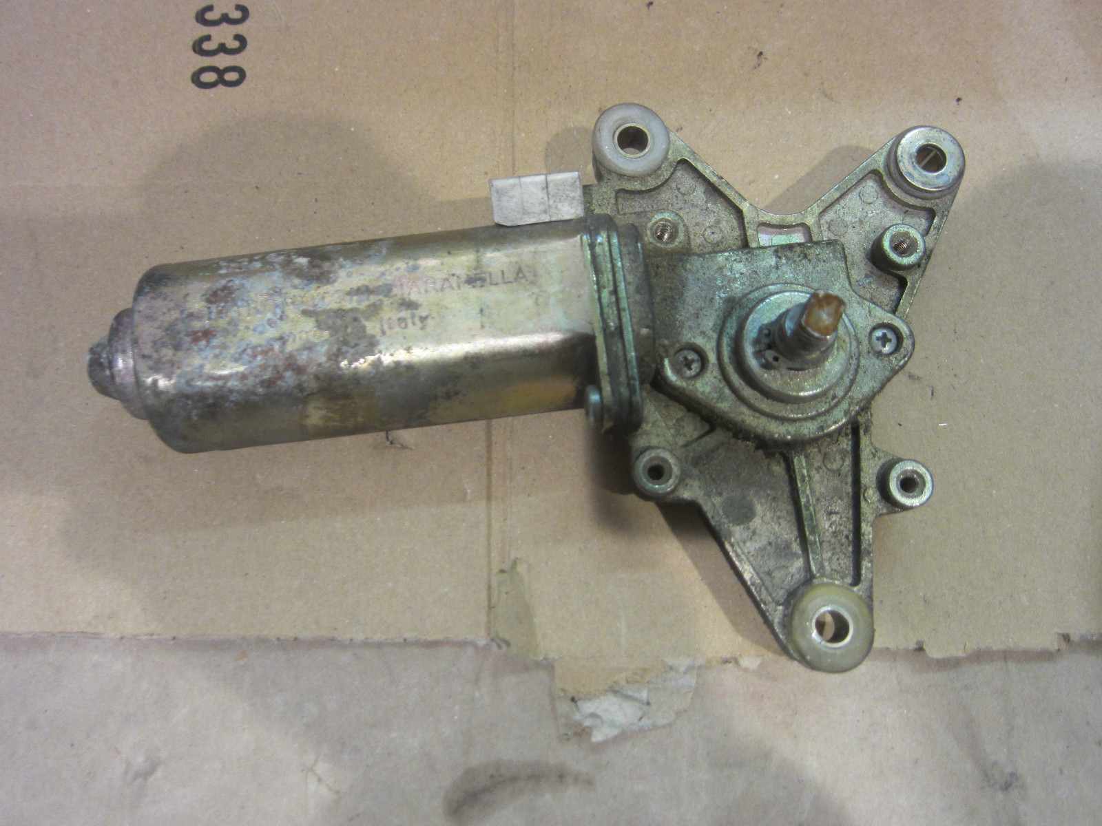 Ferrari 348 -RH Seat Belt Motor - P/N 63637600 - 65377200