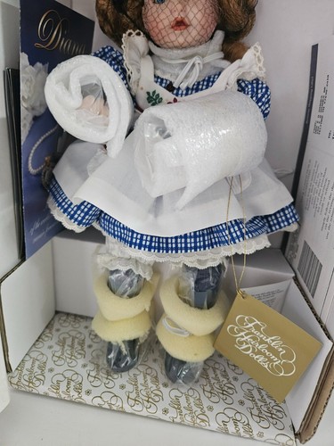 ANNIE THE OREO KID FRANKLIN MINT Heirloom Doll Collectible NEW ORIG BOX NO STOOL - Picture 4 of 7