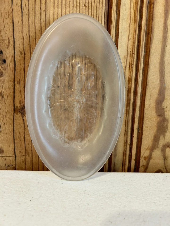 Jabonera decoradora de vidrio esmerilado e4 de colección Avon Foto 2 de 4