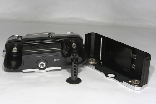 Zeiss Ikon Contax IIIa Gehäuse “ Voll Funktionsfähig “ sehr schöner Zustand - Bild 8 von 8
