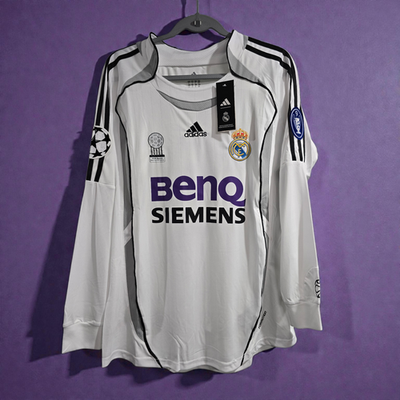 01 - R. Madrid 06/07 Home UEFA - White - Ronaldo # 9 - 2XL (Run
