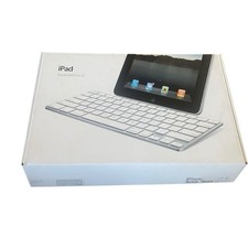 Apple A1359 Keyboard Dock for Apple iPad Lightning Port MC5331LL/B In Box Manual
