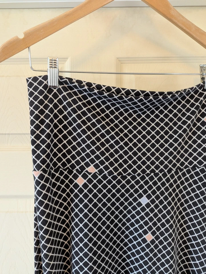 LuLaRoe Geo 女式长裙 S 码 — 第 3/4 张图片