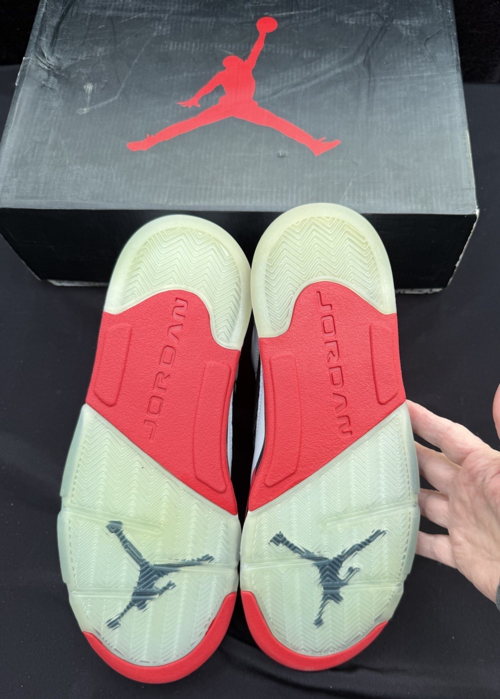Vintage Nike AIR JORDAN 5 White & Fire Red Retro Men’s Size 13 Brand New! In Box thumbnail 14