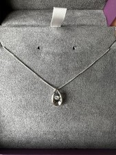 Beaverbrooks 9ct Gold Diamond Pendant Necklace