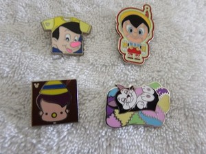 Disney Different Pinocchio Pin Lot of 4