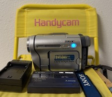 Sony Handycam DCR-TRV260 Camcorder Digital 8 NIGHTSHOT TESTED WORKING  