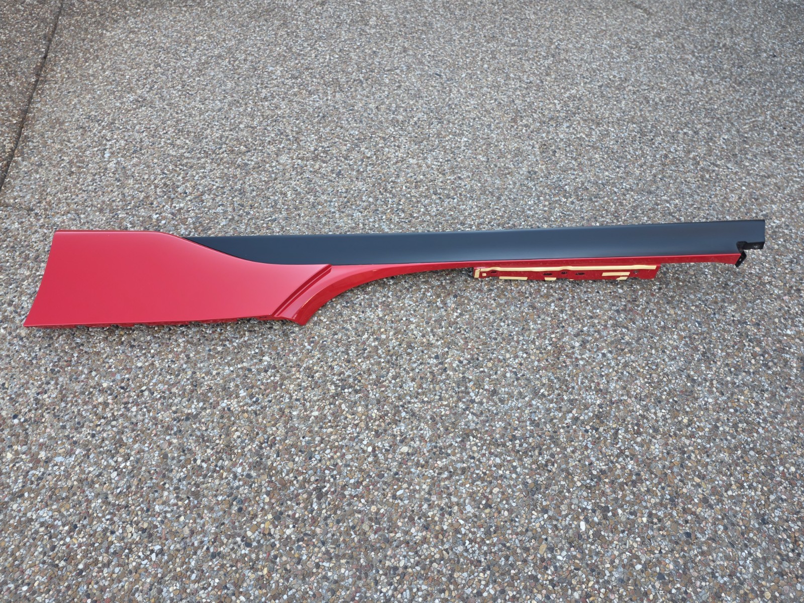FERRARI SF90 OEM FACTORY GENUINE ORIGINAL LEFT (D) & RIGHT (P) UNDERDOOR TRIM