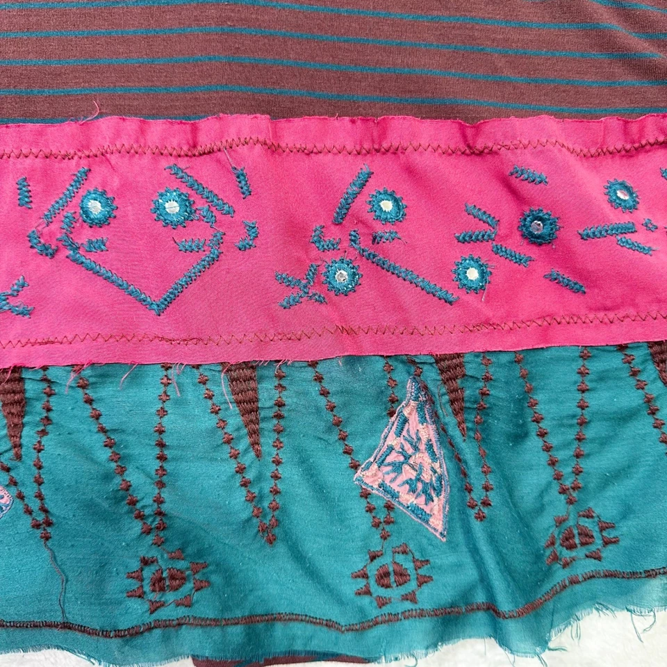 Camiseta sin mangas We the Free People North South a rayas pequeña boho bordada festival Foto 4 de 4