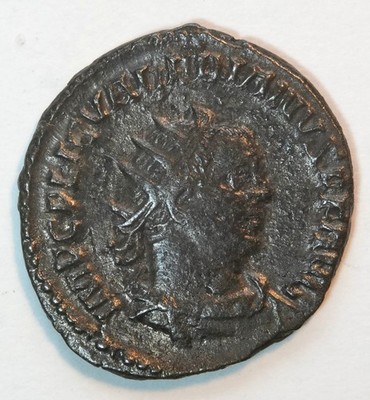 253-260 AD Antoninianus Valerian I Emperor. Silver (Billon). High grade