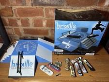 Braille Skateboarding Ramp Finger Board