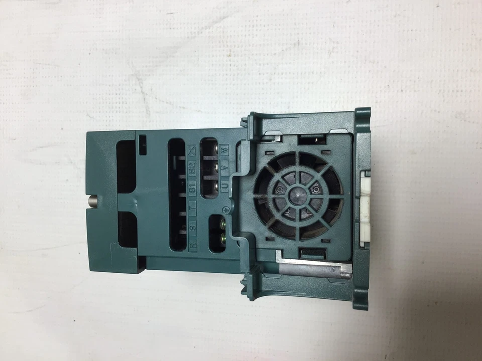 Baldor VS1MD Variable Frequency Drive - Image 2 of 4