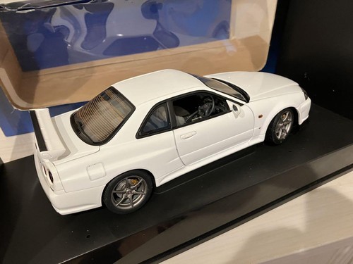 AUTOart 1/18 Skyline GTR R34 V Specifications - Bild 6 von 18