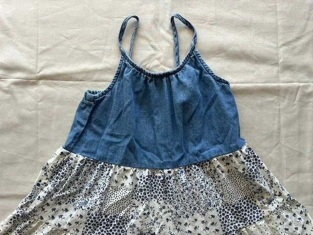 Maxi Vestido Oshkosh B’Gosh Denim Talla 7 Azul/Blanco Acolchado Floral Lino En Niveles Foto 2 de 4