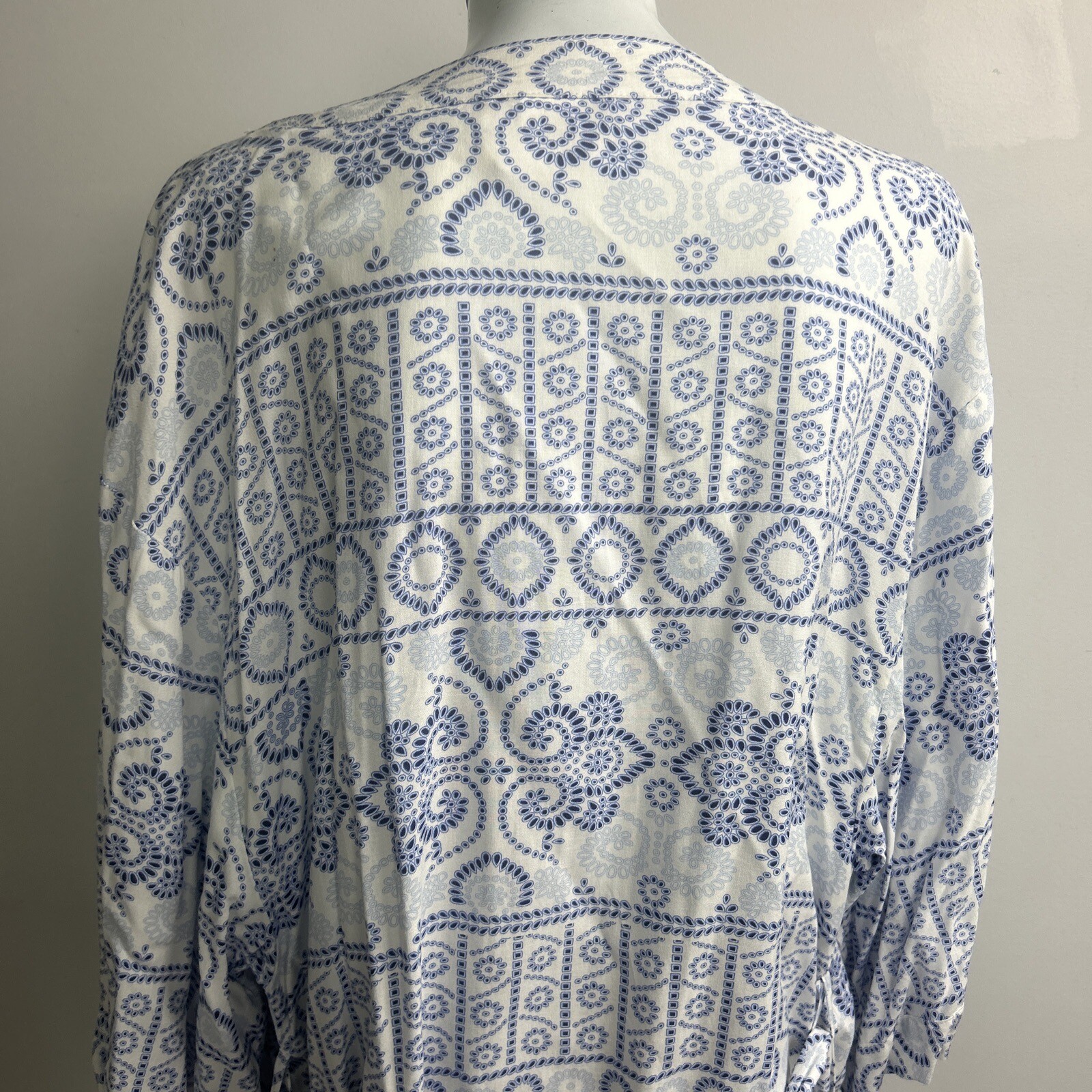 Bras N Things Paisley White Blue Kimono Bath Robe Cotton Dressing Gown