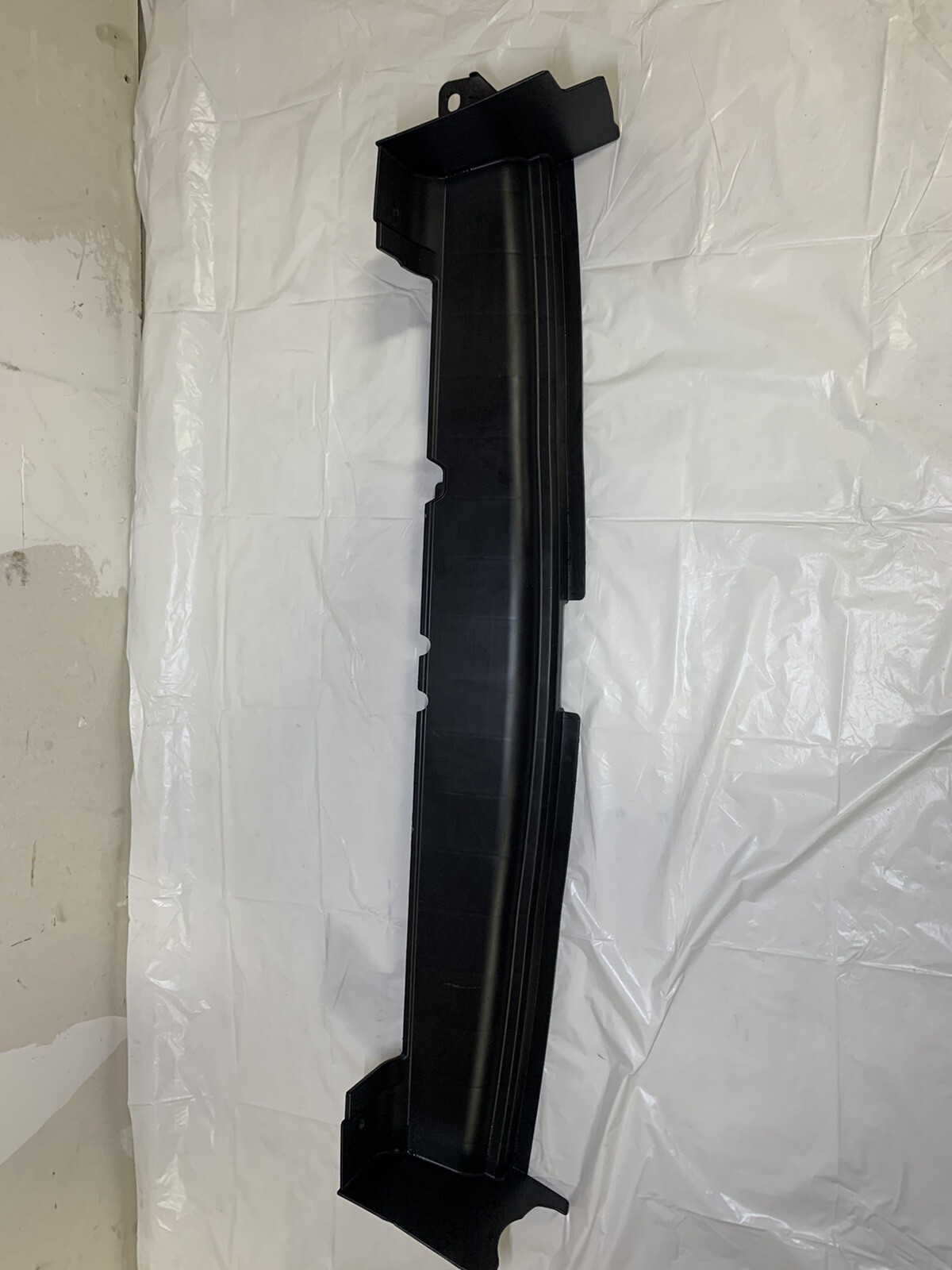 2008 2009 SUBARU LEGACY OUTBACK RADIATOR CORE SUPPORTAIR BAFFLE DUCT