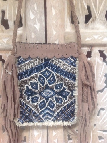 Bolso bandolera pequeño Free People Blue Daydreams con cuentas marrón gamuza borla #2 - Imagen 6 de 12