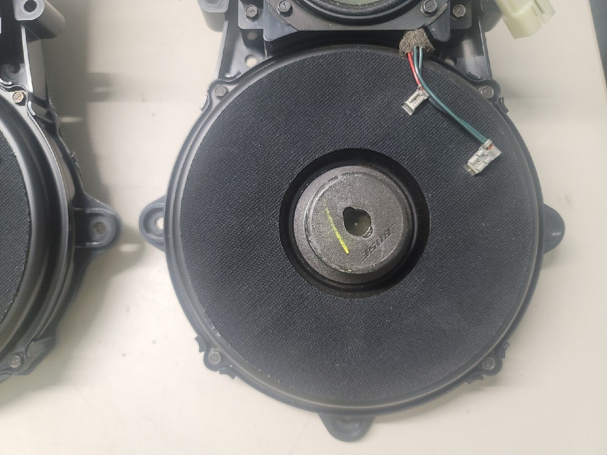 97-04 Corvette C5 BOSE Assembly Front Door Speakers Set 10447355