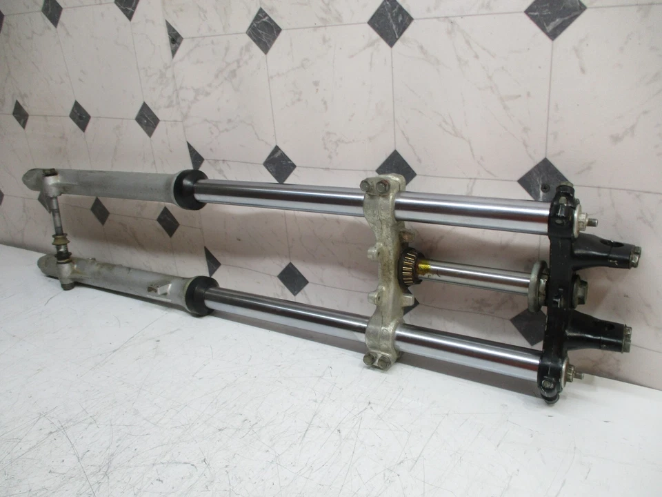 Yamaha yz80 yz 80 1988 88 horquillas delanteras suspensión triple árbol. Foto 2 de 4