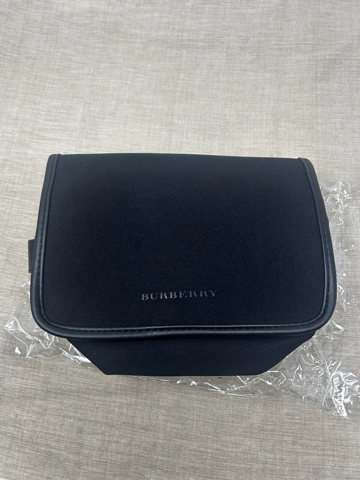 Burberry Wristlet Clutch Soft Toiletry Zip Bag Pouch Black Logo Medium Unisex