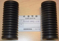 1989-1990 XL650V PAIR passenger of peg rubbers 50711-MM9-010       T *