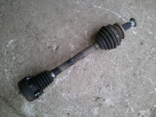 Seat Ibiza 6L Bj05 Antriebswelle Gelenkwelle Links 1,4 Benzin BKY 55kw/75ps