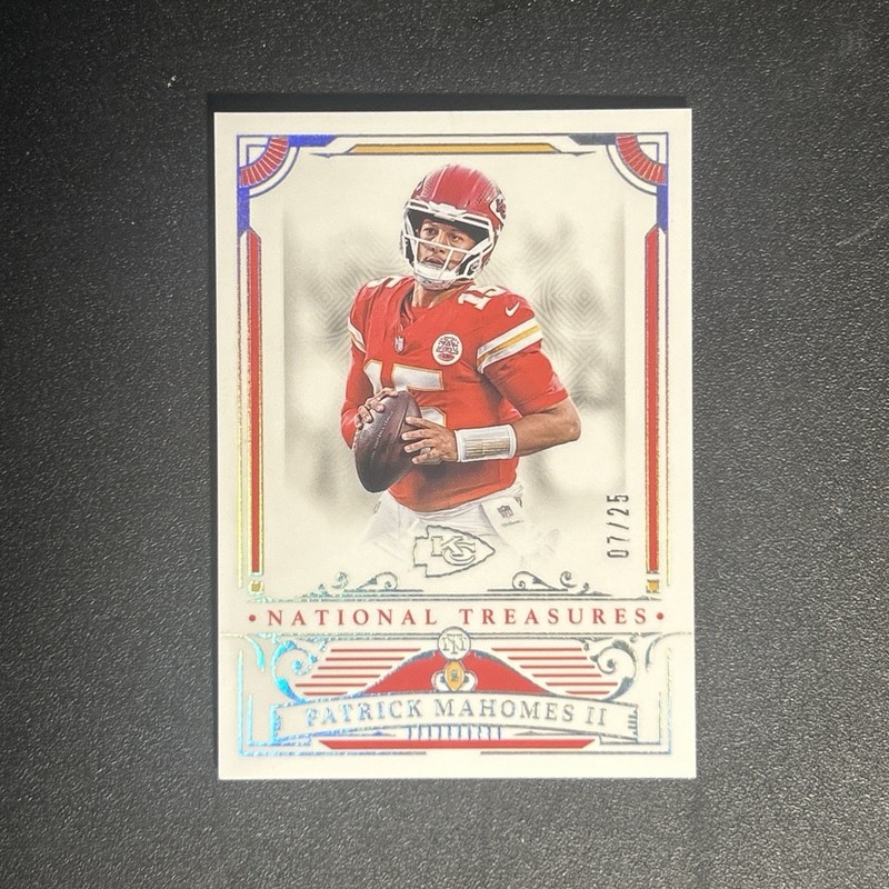 2025 Panini National Treasures - Patrick Mahomes II #47 Holo Silver /25