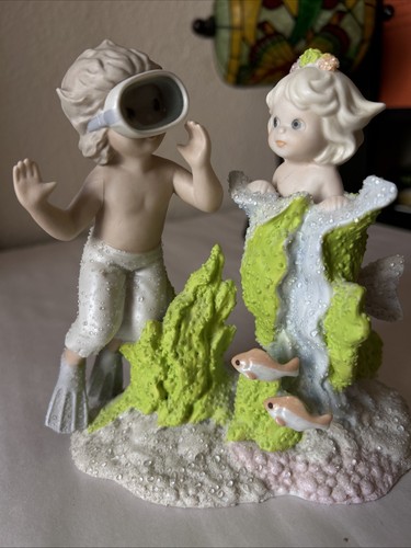 ENESCO CORAL KINGDOM " PEAK A BOO I SEA YOU"~FIGURINE ~    RARE!  READ!