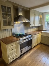 Solid Wood Handmade Kitchen Units Oak Effect Shaker Style Kitchen Units