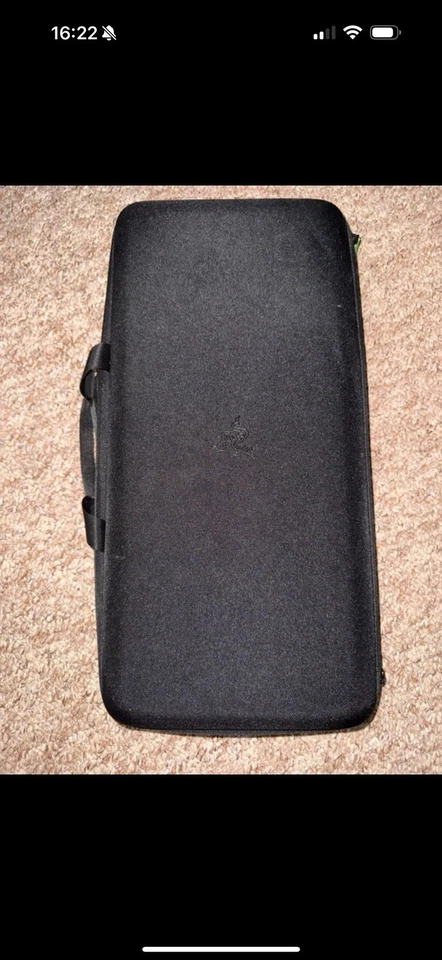 Razor Keyboard Case, Perfect Condition And Great Quality - Image 2 of 4