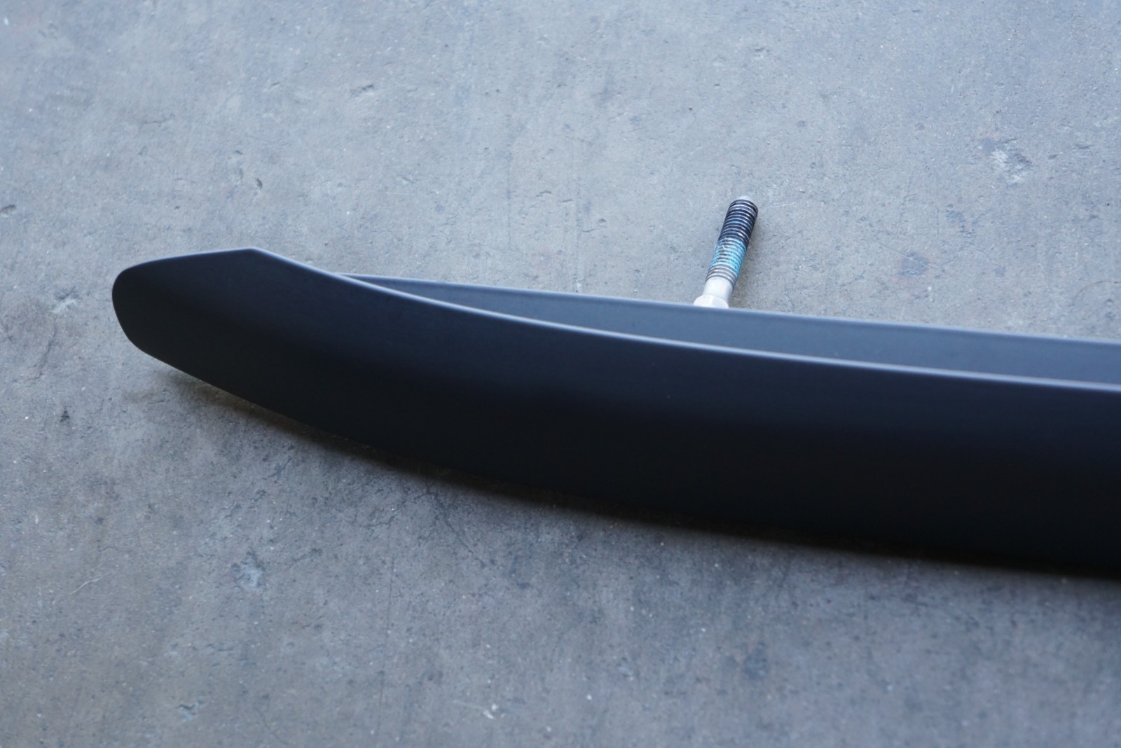 2019 - 2025 LAMBORGHINI URUS UPPER LEFT DRIVER ROOF RAIL ASSEMBLY OEM 4ML860021