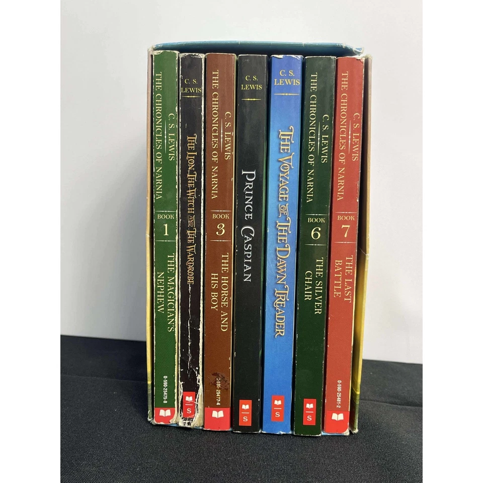 The Chronicles of Narnia Box Set 7 Books C.S. Lewis Scholastic Paperback — 第 2/4 张图片
