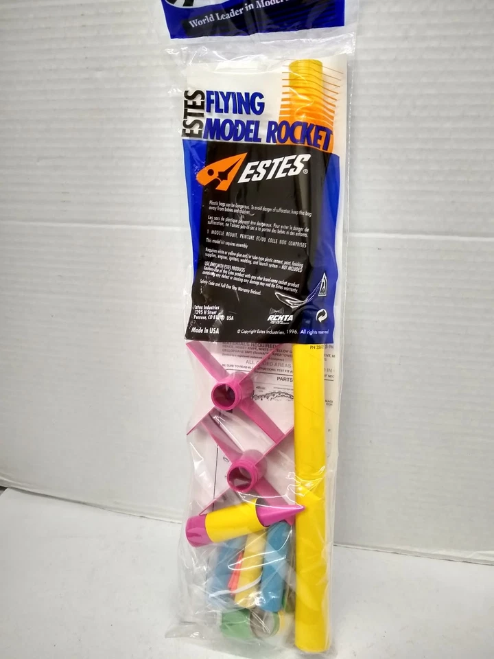 Estes 2092 Mongoose 26.5" Flying Model Rocket Kit - Image 3 of 4