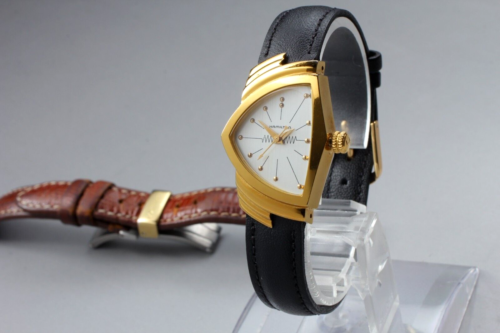 【EXC+5】 HAMILTON Ventura 6334 White Dial Gold Quartz Women's Watch From JAPAN