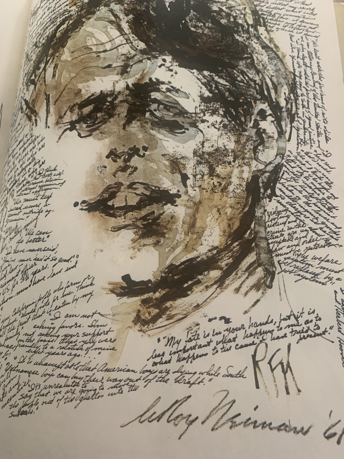 Foto 5 di 9